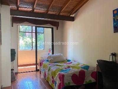 Casa de 3 alcobas en venta en Envigado, Envigado, 162 m² · foto 12 de 20
