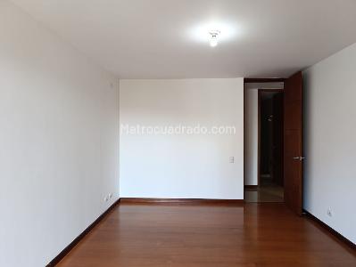 Apartamento de 3 alcobas en arriendo en El Poblado, Medellín, 140 m² · foto 15 de 18