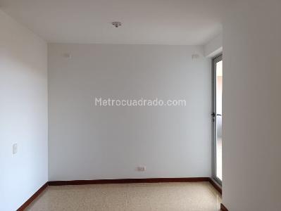 Apartamento de 3 alcobas en arriendo en El Poblado, Medellín, 140 m² · foto 8 de 18