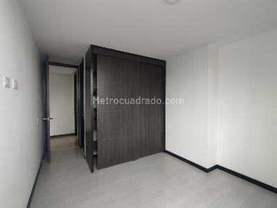 Apartamento de 3 alcobas en arriendo en Castropol, Medellín, 109 m² · foto 11 de 16