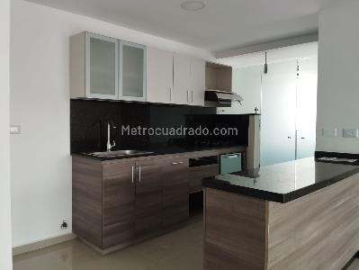Apartamento de 3 alcobas en arriendo en Castropol, Medellín, 109 m² · foto 5 de 16