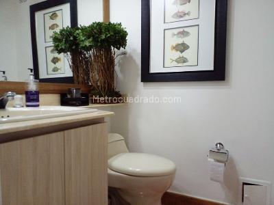 Apartamento de 2 alcobas en venta en El Poblado, Medellín, 233 m² · foto 17 de 20