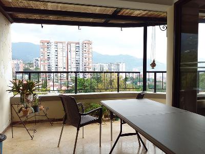 Apartamento de 2 alcobas en venta en El Poblado, Medellín, 233 m² · foto 20 de 20