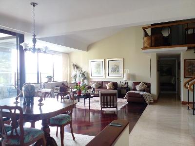 Apartamento de 2 alcobas en venta en El Poblado, Medellín, 233 m² · foto 5 de 20