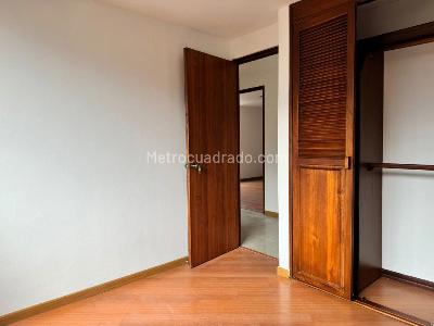 Apartamento de 3 alcobas en venta en San Lucas, Medellín, 130 m² · foto 17 de 19