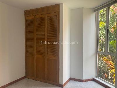 Apartamento de 3 alcobas en arriendo en Envigado, Envigado, 96 m² · foto 17 de 19