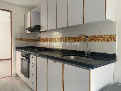 Apartamento de 3 alcobas en arriendo en Envigado, Envigado, 96 m² · foto 8 de 19