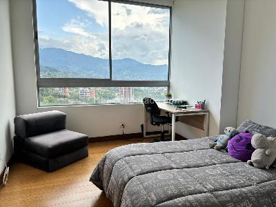 Apartamento de 3 alcobas en venta en El Poblado, Medellín, 214 m² · foto 12 de 19