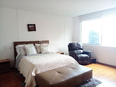 Apartamento de 3 alcobas en venta en El Poblado, Medellín, 278 m² · foto 8 de 18