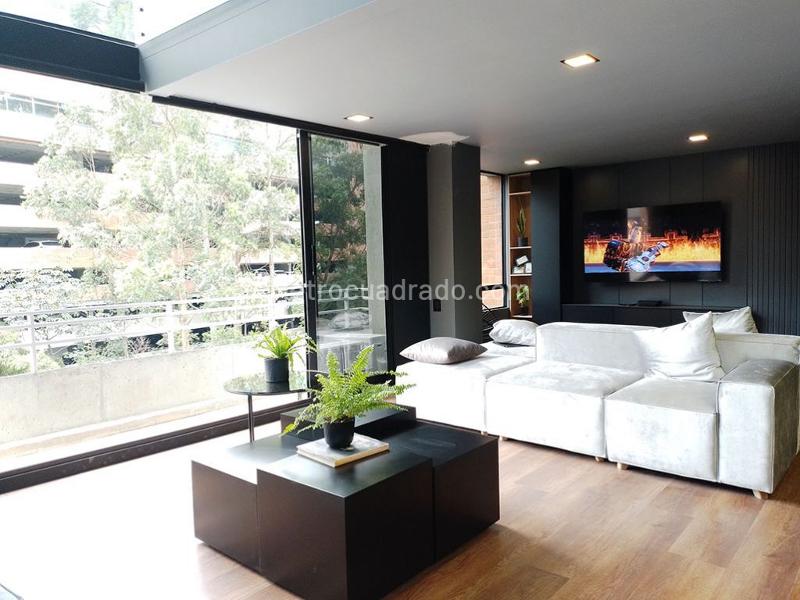 Modern 2BR Apartment in Residential Area of El Poblado - 2