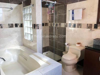 Casa en arriendo en Envigado, Envigado · foto 15 de 19