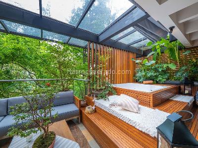 Apartamento de 2 alcobas en venta en El Poblado, Medellín, 153 m² · foto 7 de 11