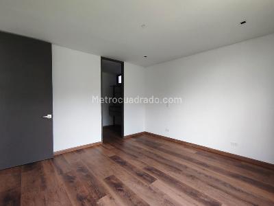 Apartamento de 3 alcobas en venta en El Poblado, Medellín, 140 m² · foto 13 de 16
