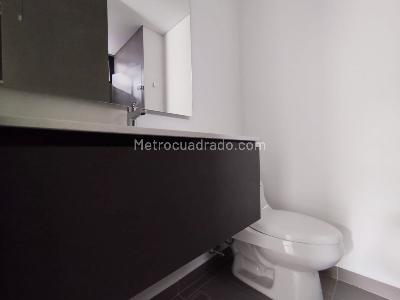Apartamento de 3 alcobas en venta en El Poblado, Medellín, 140 m² · foto 15 de 16
