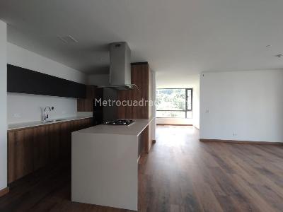 Apartamento de 3 alcobas en venta en El Poblado, Medellín, 140 m² · foto 7 de 16