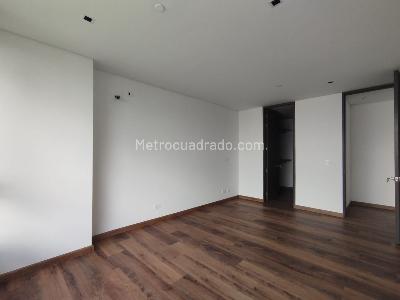Apartamento de 3 alcobas en venta en El Poblado, Medellín, 140 m² · foto 9 de 16