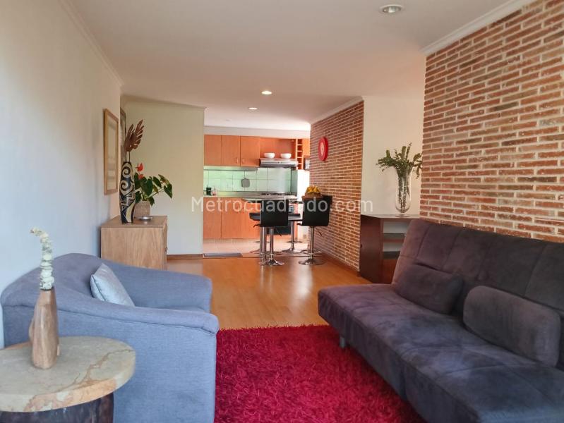 Furnished 2BR Apartment with Pool in El Poblado - 2