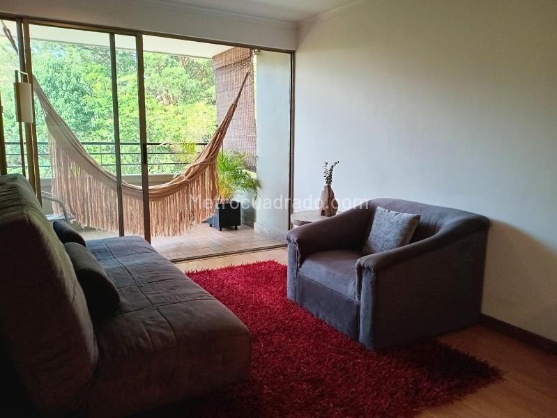 Furnished 2BR Apartment with Pool in El Poblado - 4