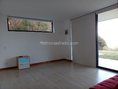 Casa de 4 alcobas en arriendo en Envigado, Envigado, 544 m² · foto 11 de 20