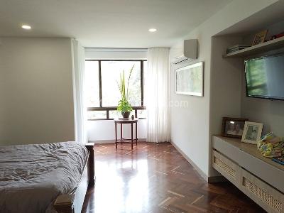 Apartamento de 3 alcobas en venta en El Poblado, Medellín, 240 m² · foto 12 de 16