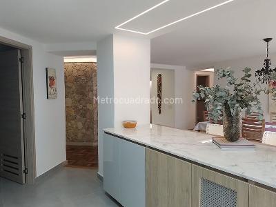Apartamento de 3 alcobas en venta en El Poblado, Medellín, 240 m² · foto 9 de 16