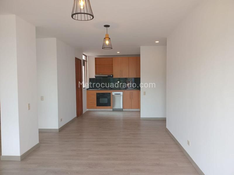 Apartamento Moderno de 2 Alcobas con Amenidades en El Poblado - 2