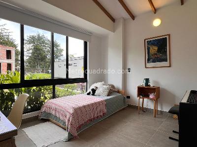Casa de 3 alcobas en venta en Rionegro, Rionegro, 234 m² · foto 13 de 19