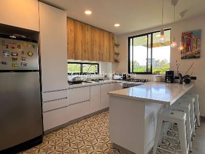 Casa de 3 alcobas en venta en Rionegro, Rionegro, 234 m² · foto 6 de 19