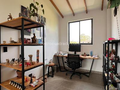 Casa de 3 alcobas en venta en Rionegro, Rionegro, 234 m² · foto 7 de 19