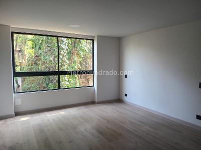 Apartamento de 3 alcobas en venta en La Florida, Medellín, 220 m² · foto 13 de 18