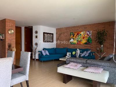 Apartamento de 3 alcobas en venta en Alejandría, Medellín, 178 m² · foto 2 de 16