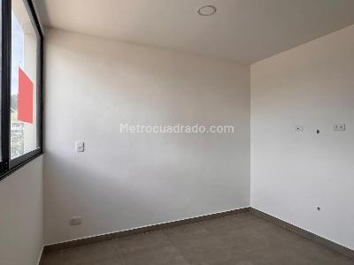 Casa de 4 alcobas en venta en Rionegro, Rionegro, 220 m² · foto 7 de 15