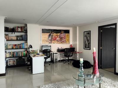 Apartamento de 4 alcobas en venta en El Poblado, Medellín, 330 m² · foto 12 de 18