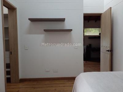 Casa de 3 alcobas en arriendo en Envigado, Envigado, 240 m² · foto 15 de 20