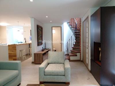 Casa de 3 alcobas en arriendo en Envigado, Envigado, 240 m² · foto 3 de 20