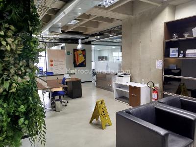 Office for rent in EL POBLADO, Medellín