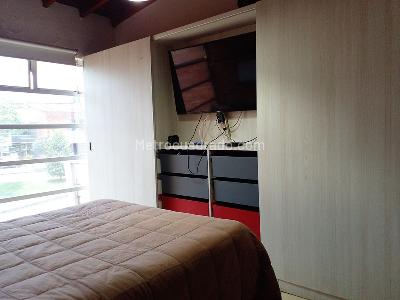 Casa de 3 alcobas en venta en Envigado, Envigado, 250 m² · foto 14 de 20