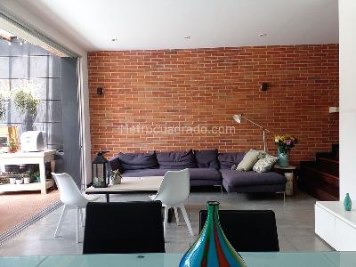 Casa de 3 alcobas en venta en Envigado, Envigado, 250 m² · foto 3 de 20