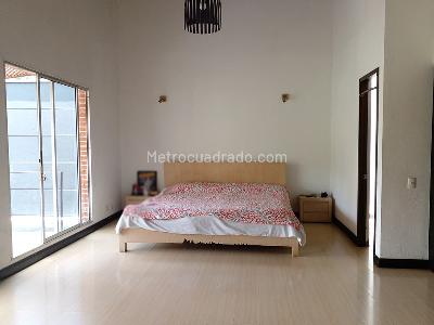 Casa de 3 alcobas en venta en Envigado, Envigado, 250 m² · foto 9 de 20