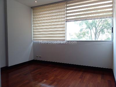 Apartamento en venta en El Poblado, Medellín · foto 11 de 20