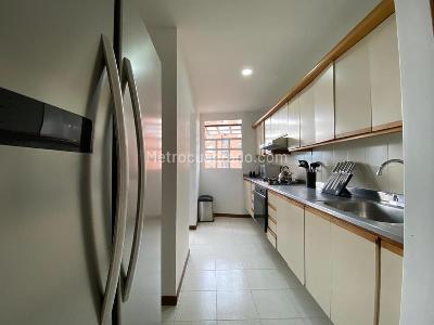 Apartamento de 3 alcobas en venta en El Poblado, Medellín, 125 m² · foto 6 de 13