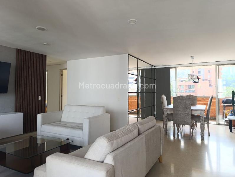 Furnished 3BR Apartment with Gym in El Poblado - 6