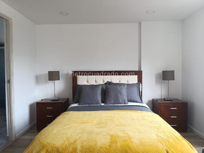 Furnished 3BR Apartment with Gym in El Poblado - 9