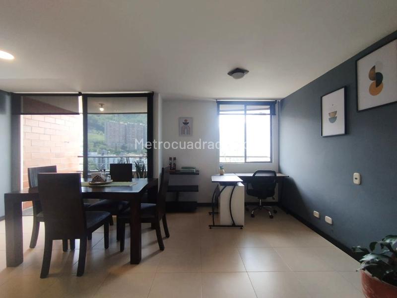Apartamento de 2 Alcobas con Estilo y Amenidades en El Poblado - 2