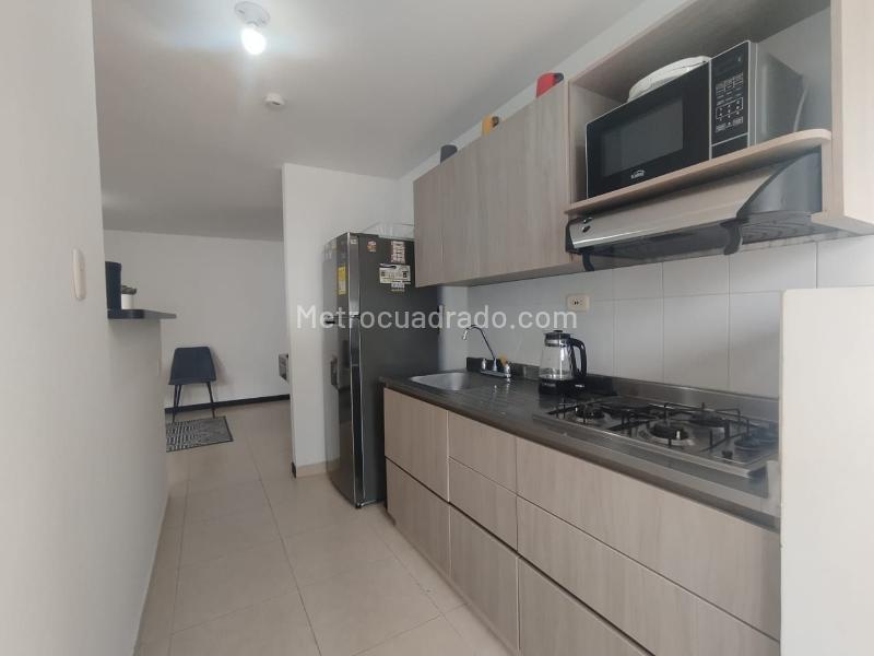 Apartamento Moderno de 3 Alcobas en El Poblado con Gran Acceso - 6
