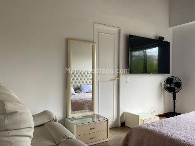 Apartamento en venta en El Poblado, Medellín · foto 10 de 20