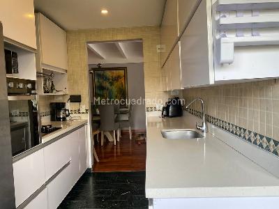 Apartamento en venta en El Poblado, Medellín · foto 5 de 20
