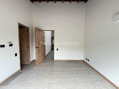 Casa de 3 alcobas en arriendo en Envigado, Envigado, 180 m² · foto 9 de 20