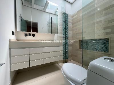 Casa de 3 alcobas en arriendo en Envigado, Envigado, 180 m² · foto 17 de 20