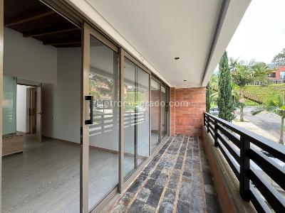 Casa de 3 alcobas en arriendo en Envigado, Envigado, 180 m² · foto 19 de 20